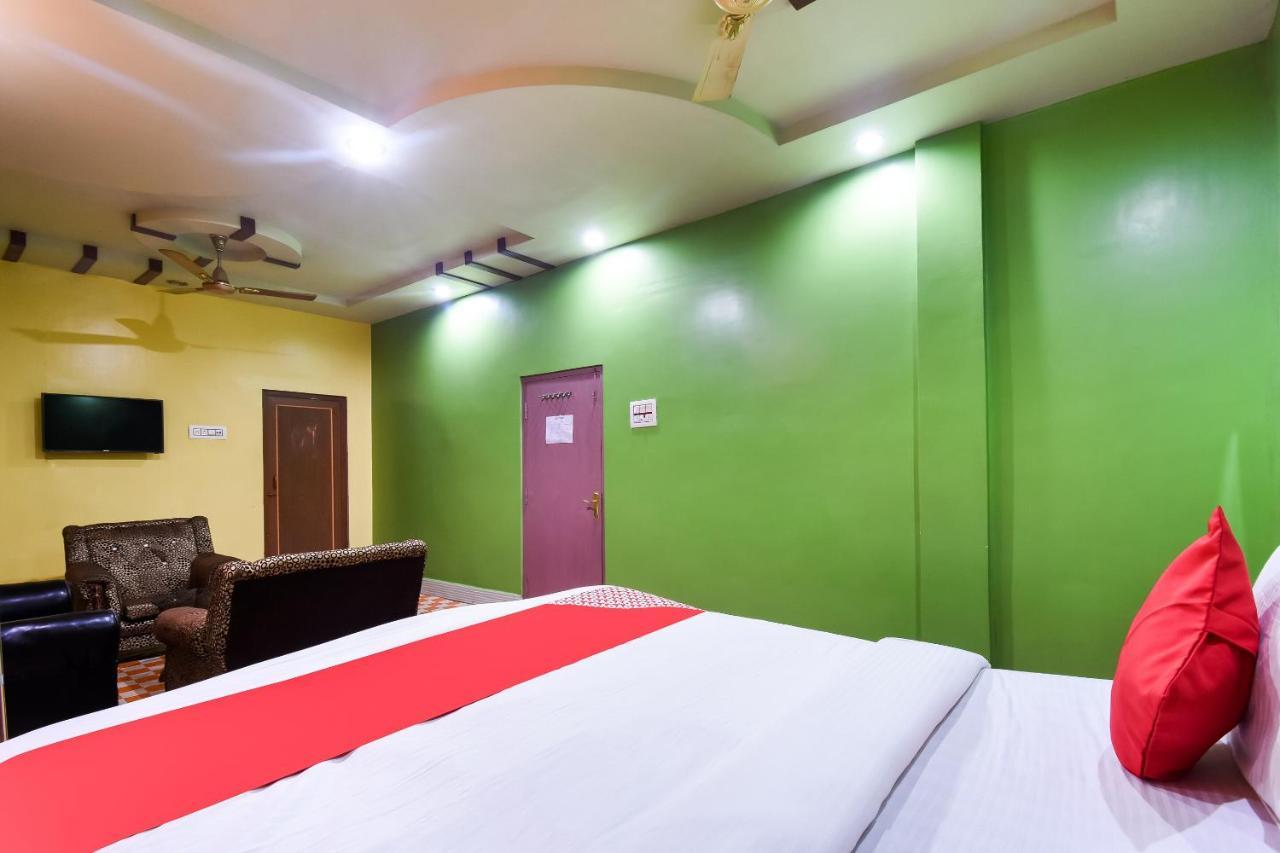Oyo 44160 Hotel Sahana Jangipur Exterior photo
